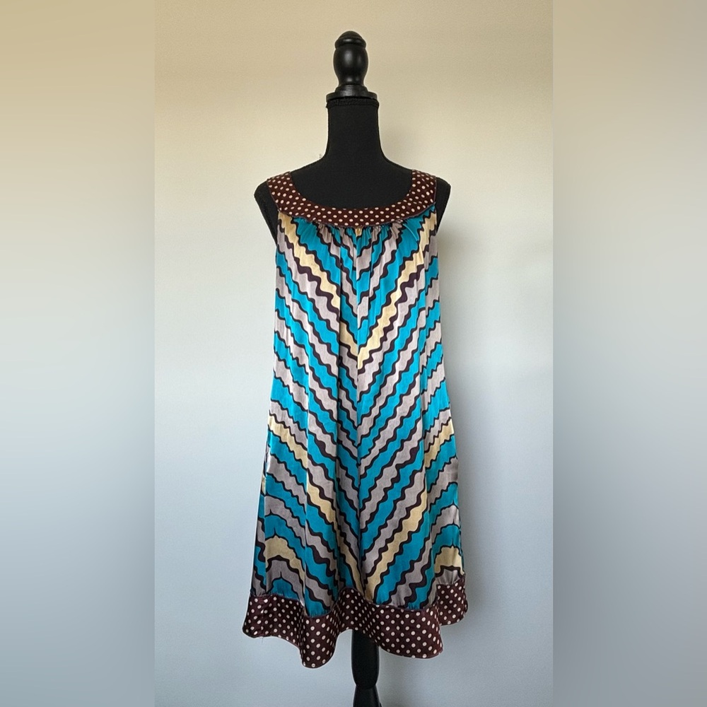 VERTIGO PARIS SLEEVELESS SLIPP ON SILKY 
SHORT DRESS Multicolor Size S